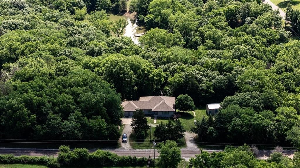17635 Stubbs Station Road — photo 46