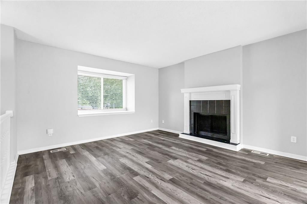 4012 S Marshall Drive — photo 4