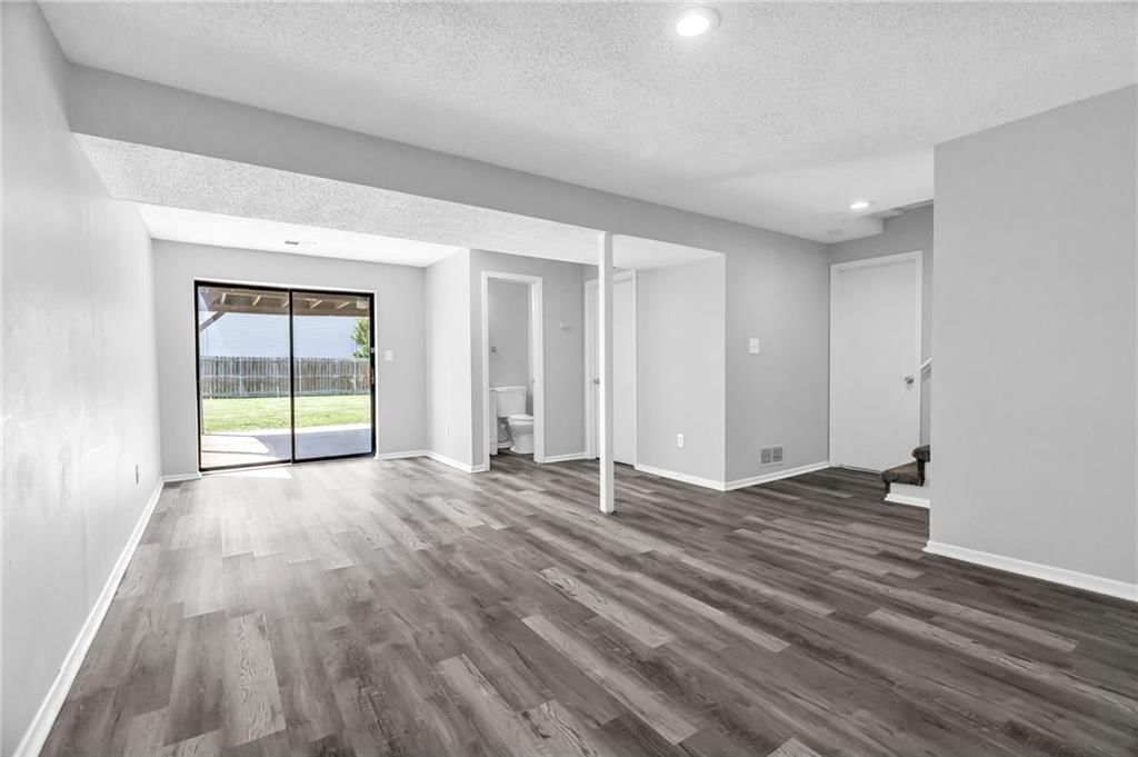 4012 S Marshall Drive — photo 14