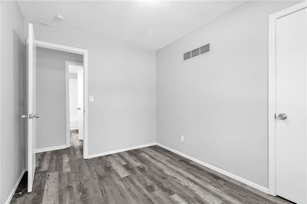 4012 S Marshall Drive — photo 22