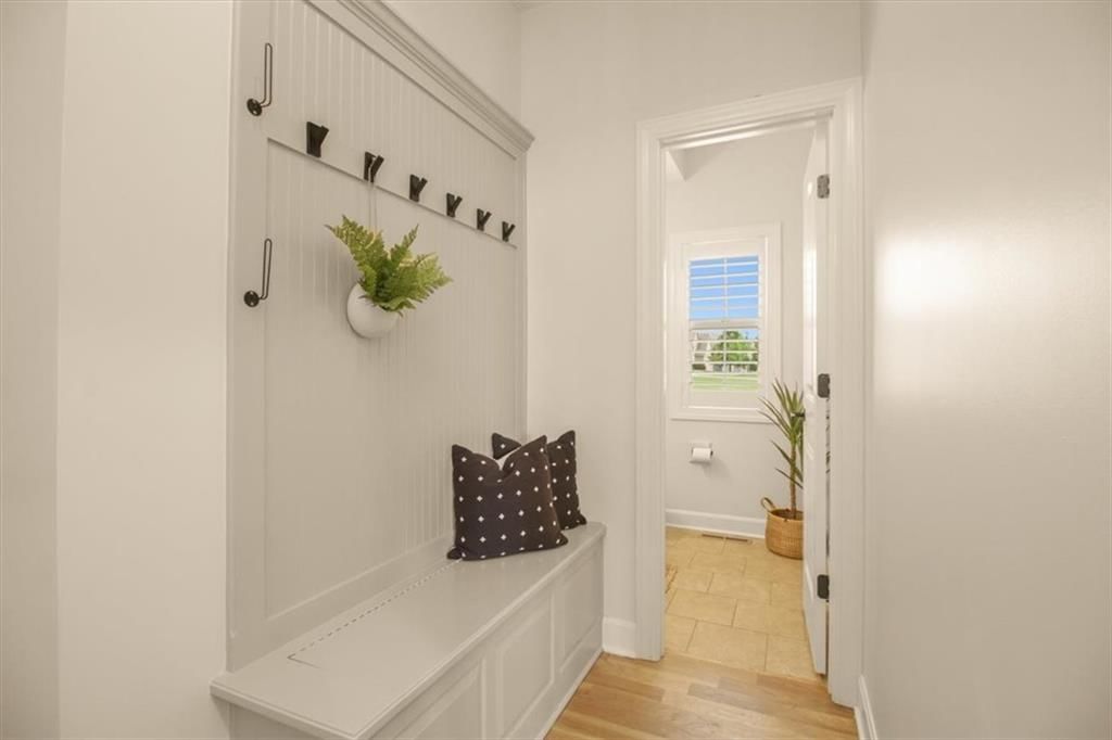 1854 NE Park Ridge Drive — photo 14