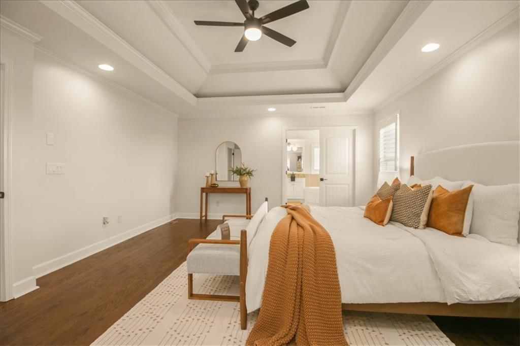 1854 NE Park Ridge Drive — photo 17