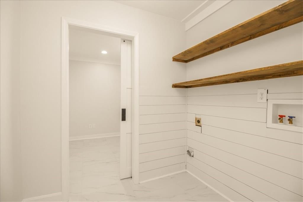 1854 NE Park Ridge Drive — photo 22