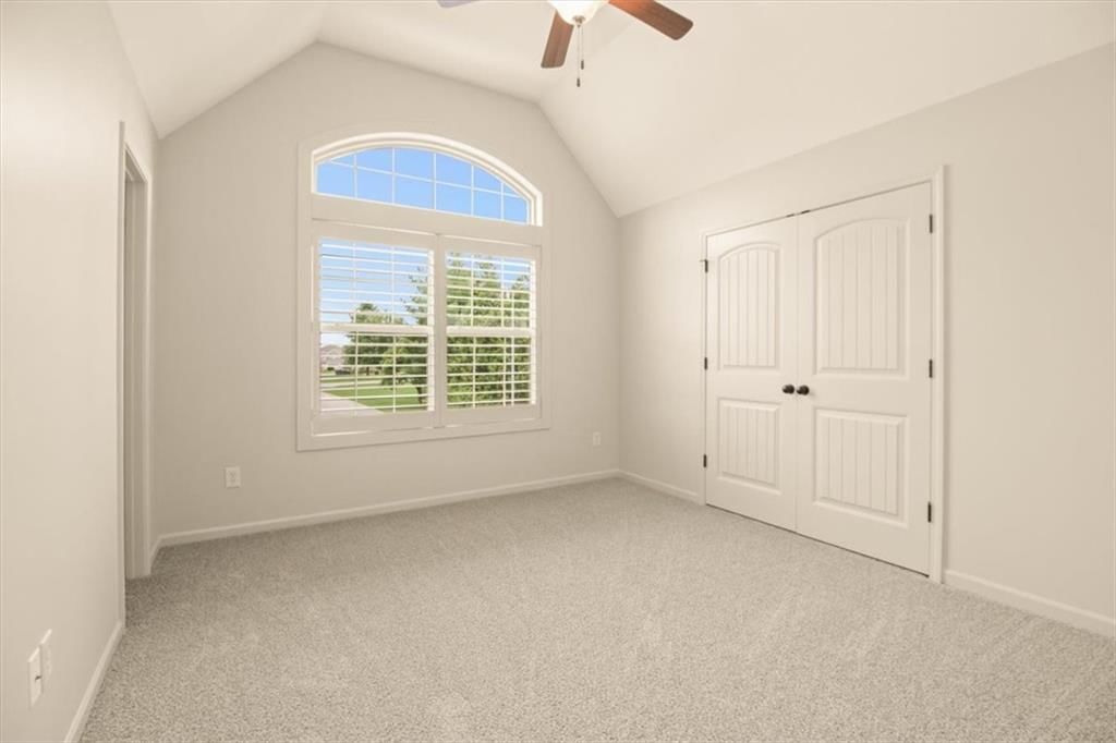 1854 NE Park Ridge Drive — photo 23