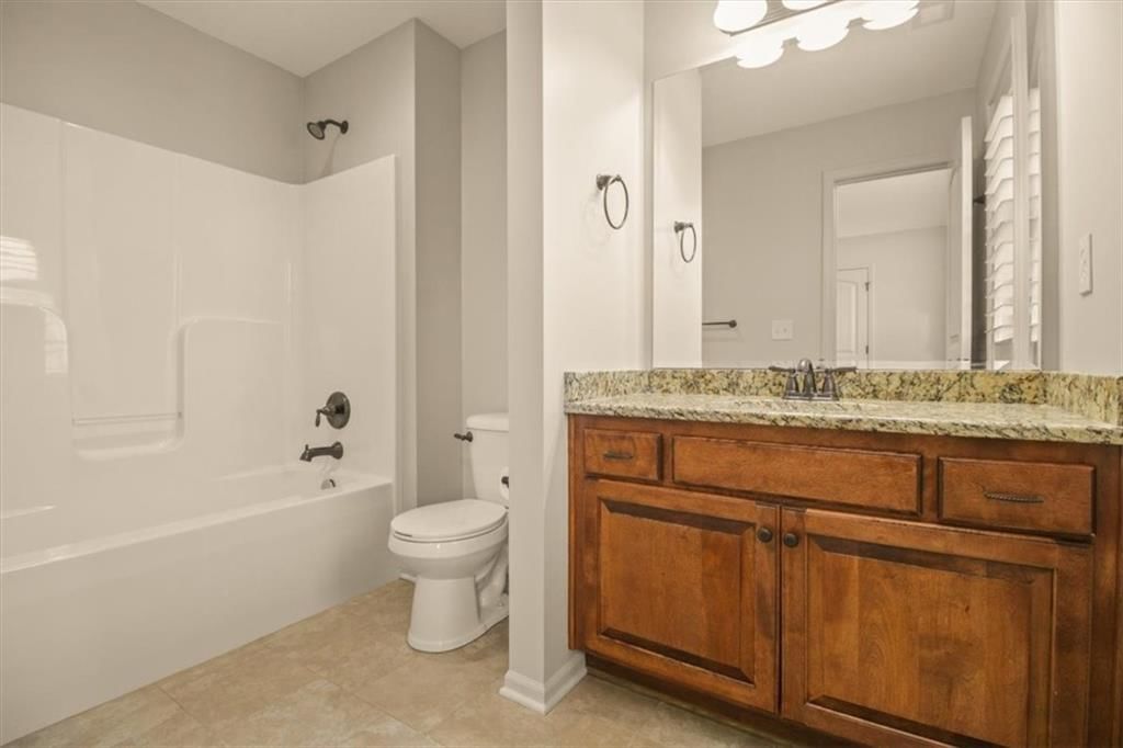 1854 NE Park Ridge Drive — photo 25