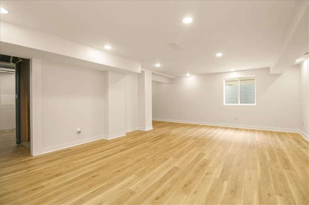 1854 NE Park Ridge Drive — photo 30