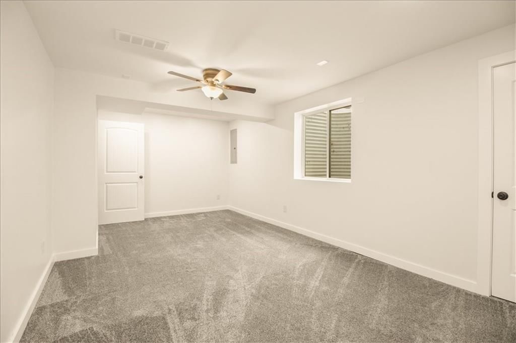 1854 NE Park Ridge Drive — photo 31