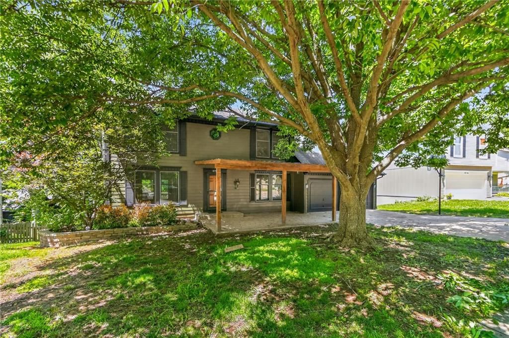 8714 N Troost Avenue — photo 5