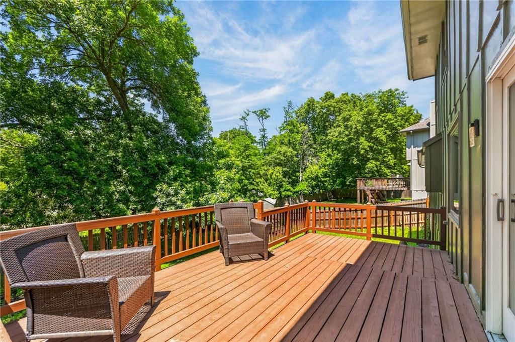 8714 N Troost Avenue — photo 13