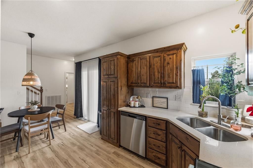 702 Everett Avenue — photo 21