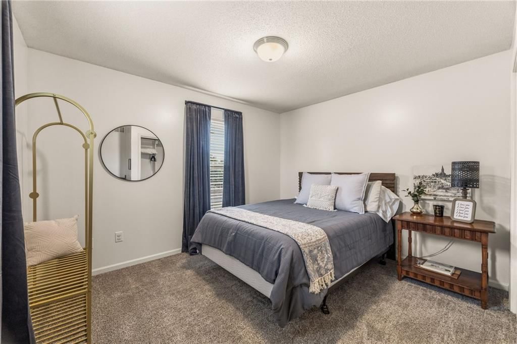 702 Everett Avenue — photo 38