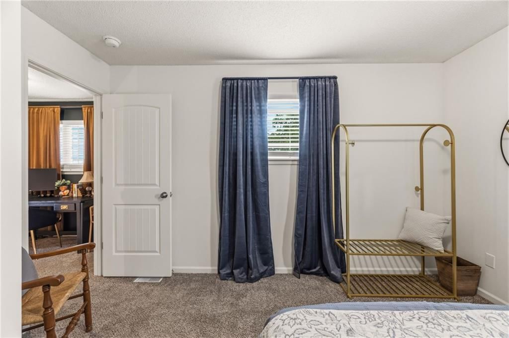 702 Everett Avenue — photo 44