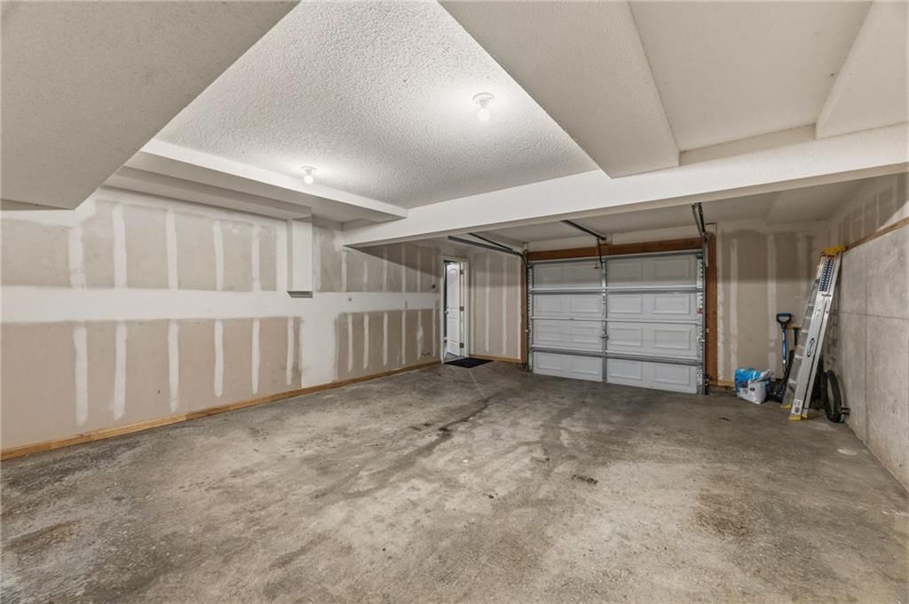 702 Everett Avenue — photo 54