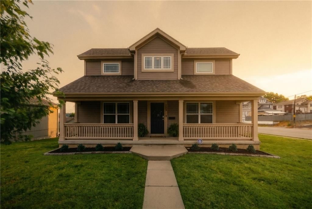 702 Everett Avenue — photo 64