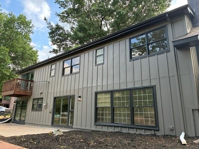 6807 Lakeshore Drive — photo 3