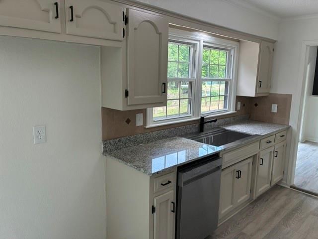6807 Lakeshore Drive — photo 22