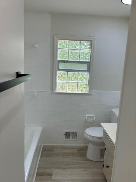 6807 Lakeshore Drive — photo 37