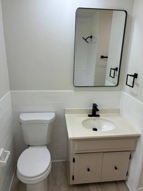 6807 Lakeshore Drive — photo 38