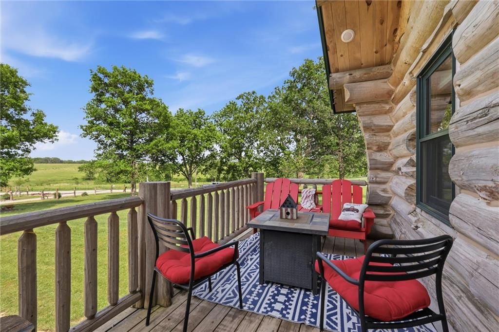 22948 Spooncreek Road — photo 32