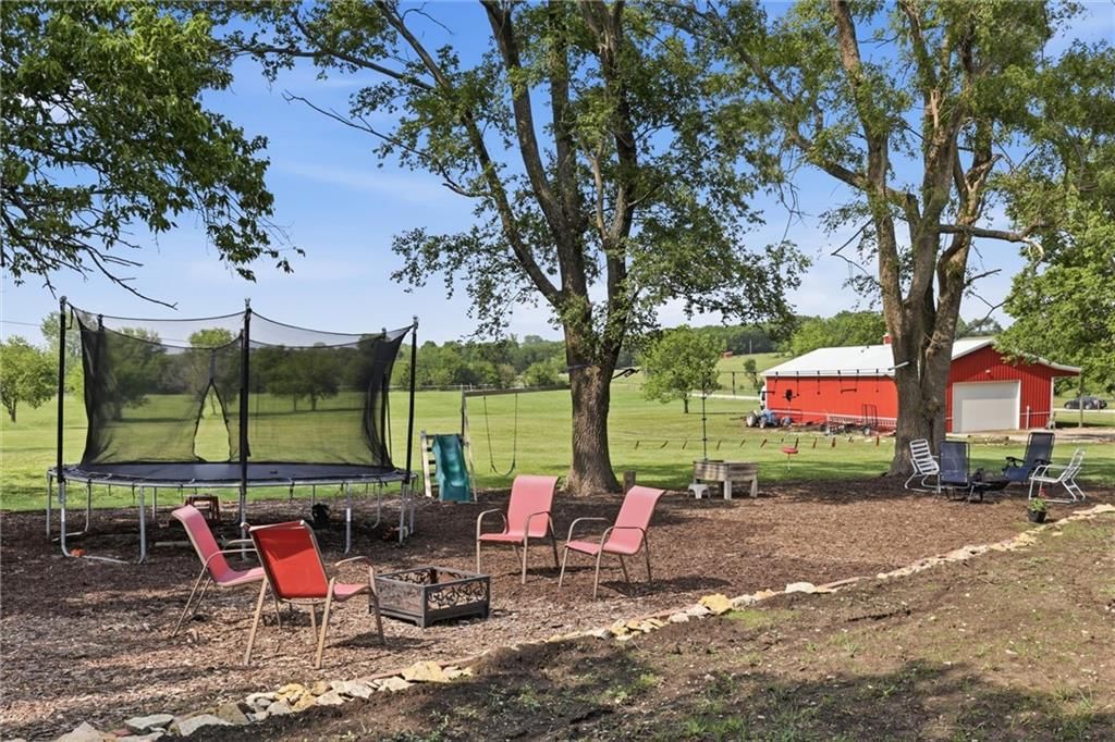 22948 Spooncreek Road — photo 39