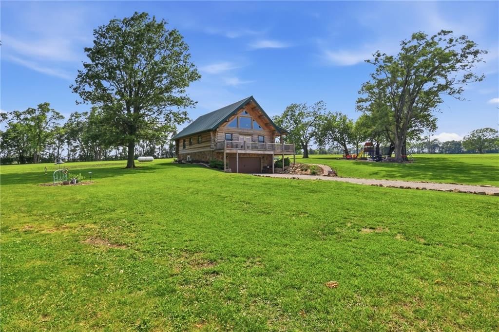 22948 Spooncreek Road — photo 42