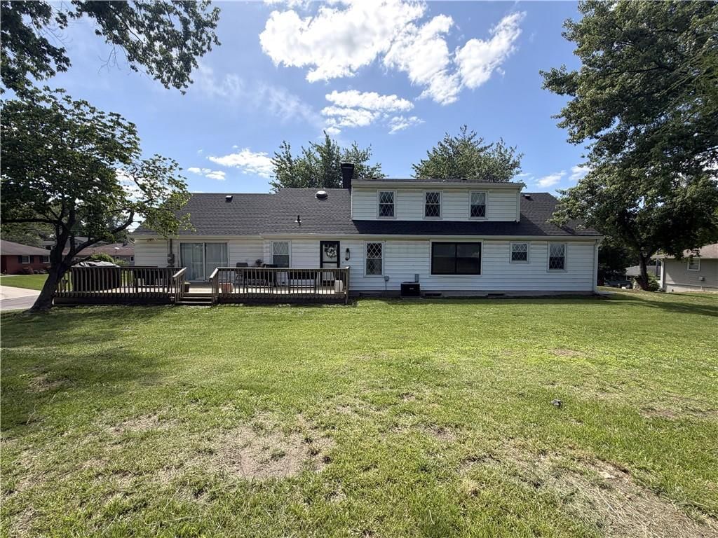 1601 Maple Street — photo 60