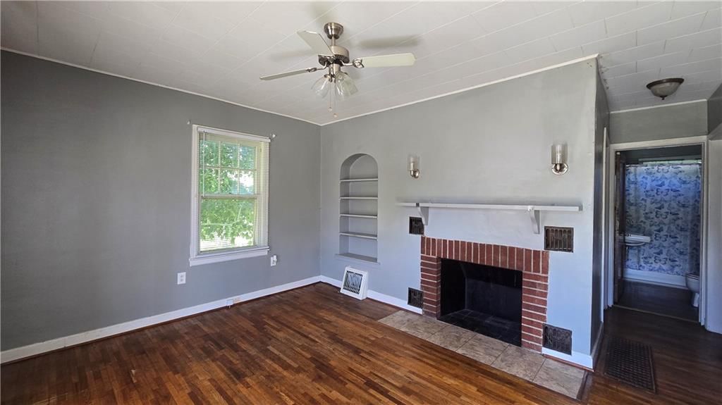427 Clay Street — photo 2