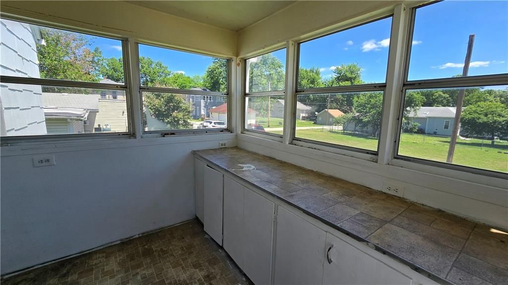 427 Clay Street — photo 11