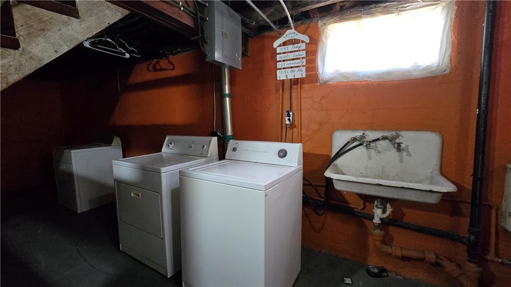 427 Clay Street — photo 13