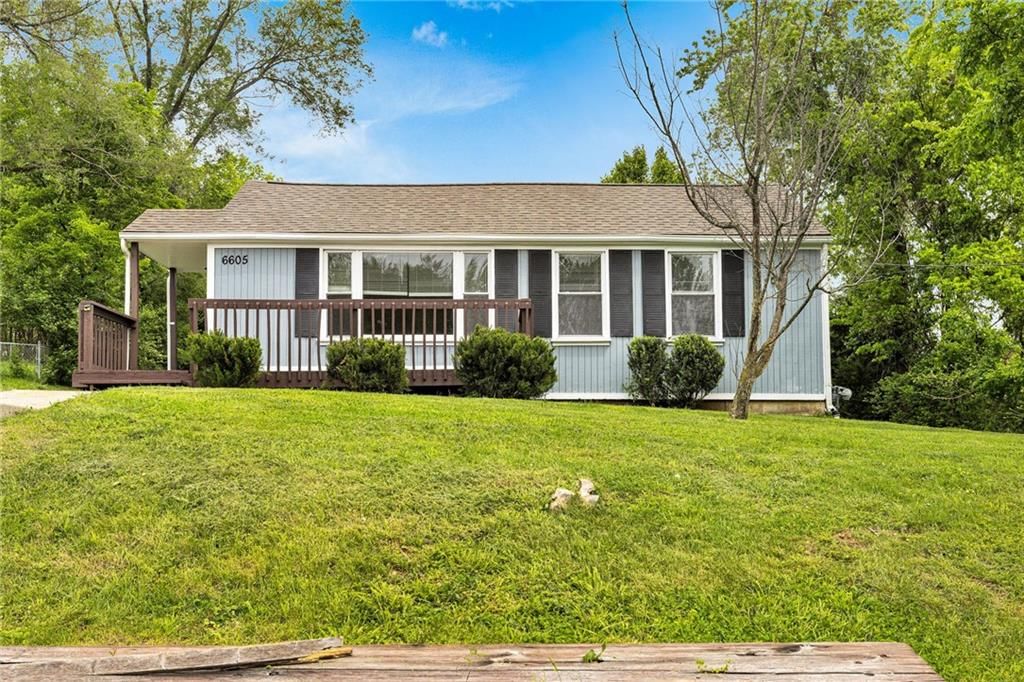 6605 N Edison Avenue — photo 1