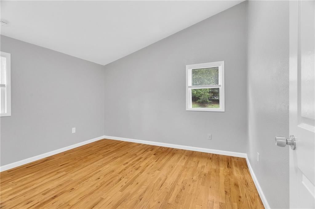 6605 N Edison Avenue — photo 21