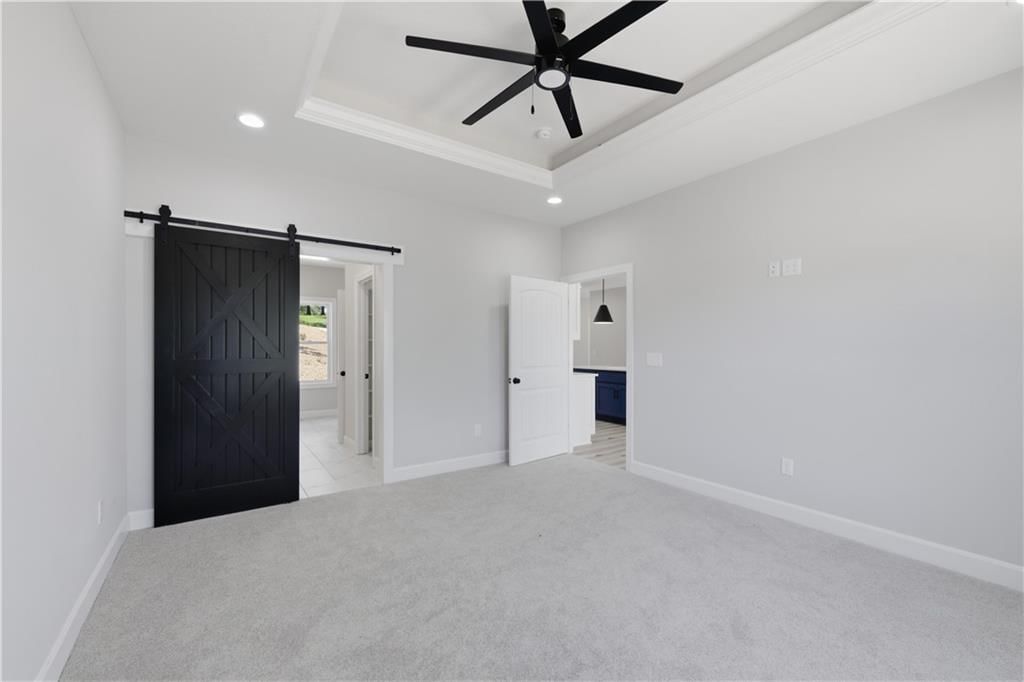 77 Lakeway Lane — photo 24