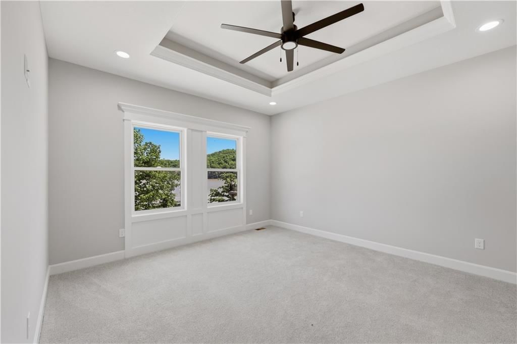 77 Lakeway Lane — photo 40
