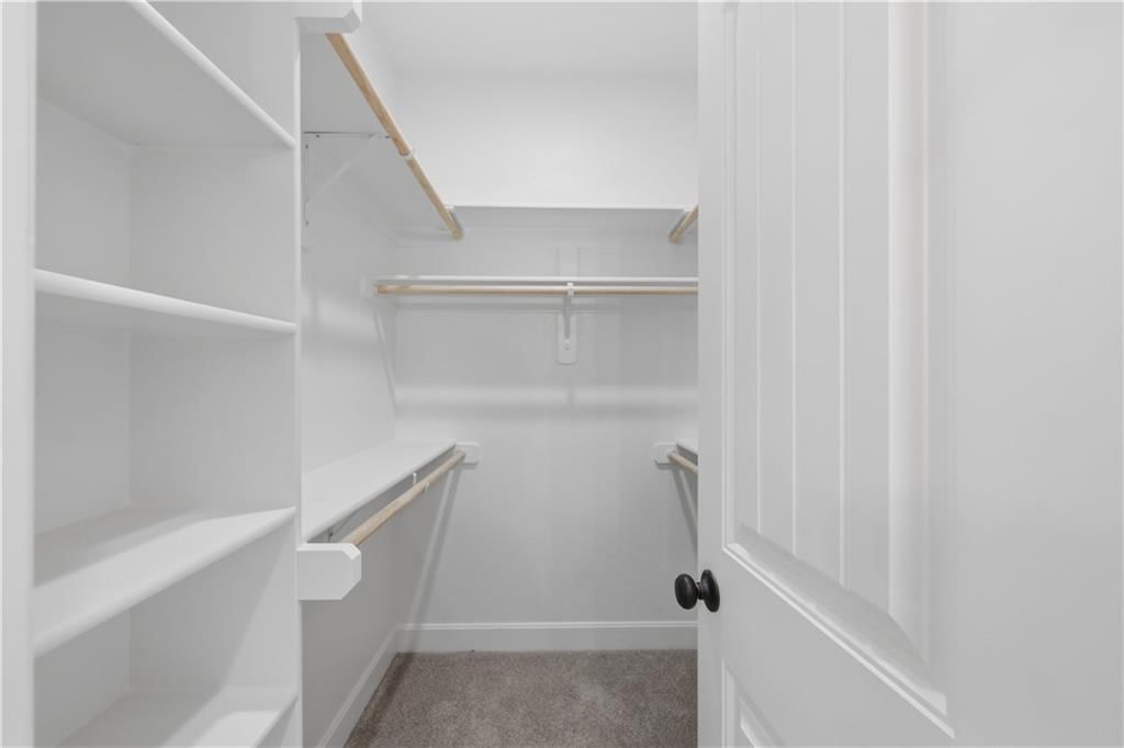 77 Lakeway Lane — photo 49