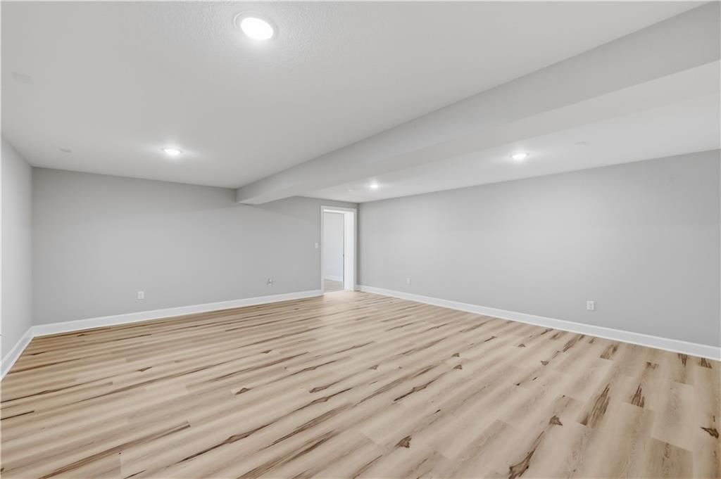 77 Lakeway Lane — photo 53