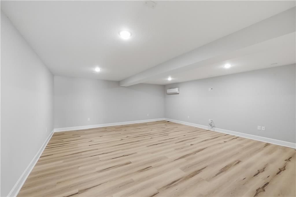 77 Lakeway Lane — photo 54