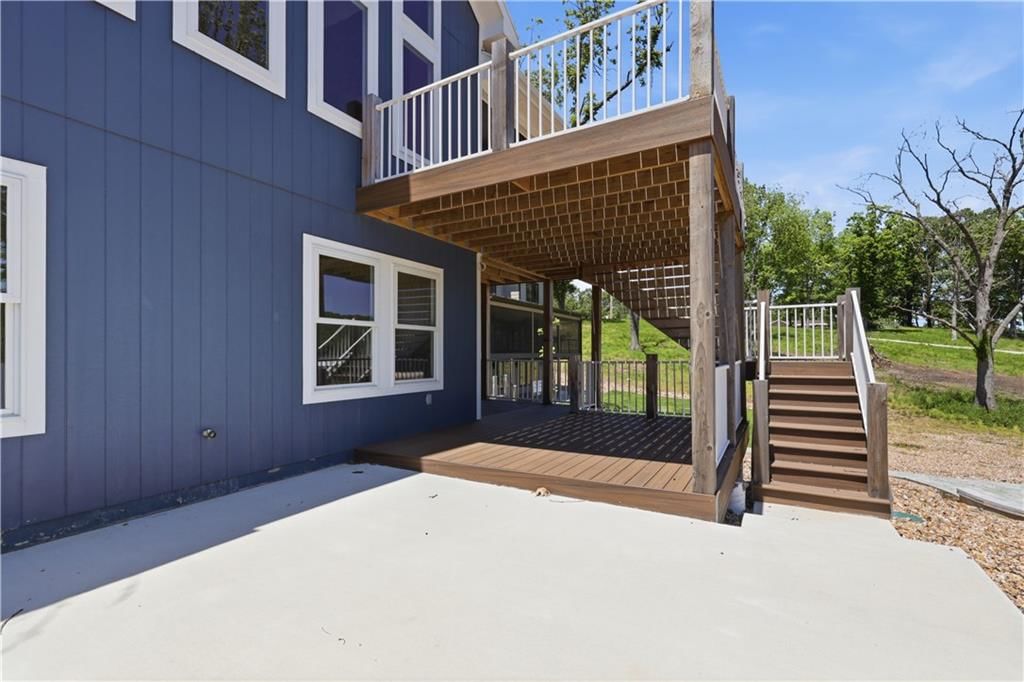 77 Lakeway Lane — photo 62