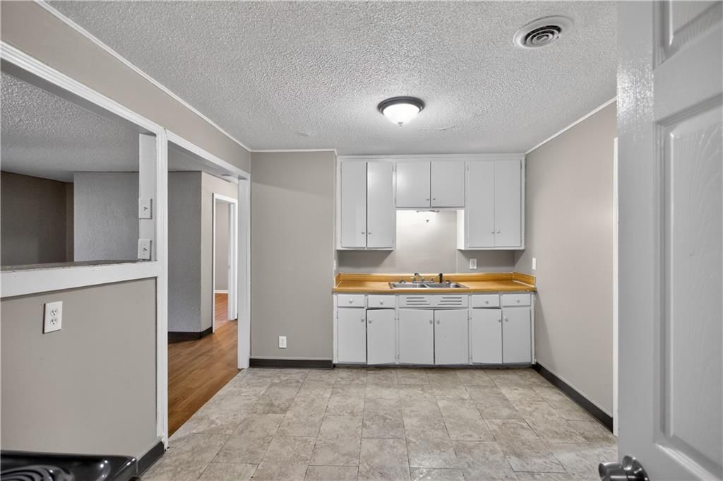 1650 N 44th Street — photo 15