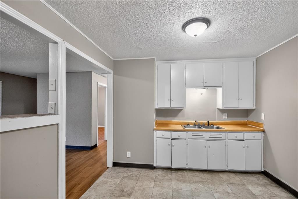 1650 N 44th Street — photo 17