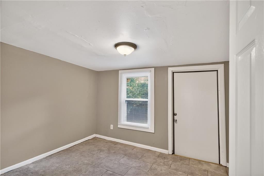 1650 N 44th Street — photo 23