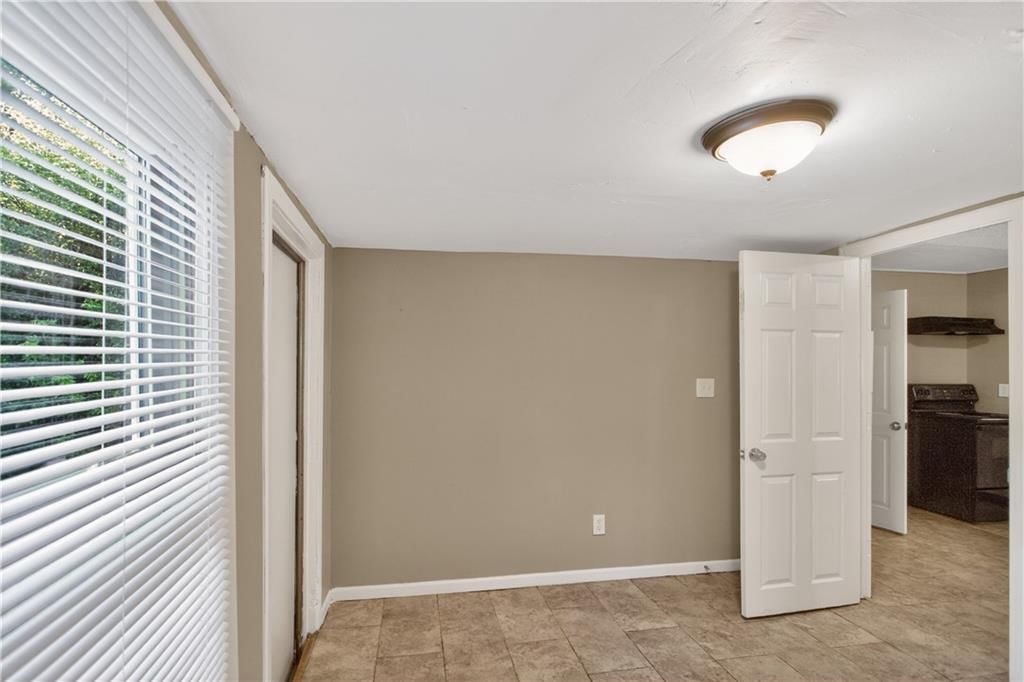 1650 N 44th Street — photo 24