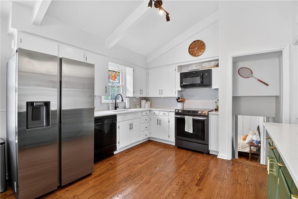 5015 N Kensington Avenue — photo 16