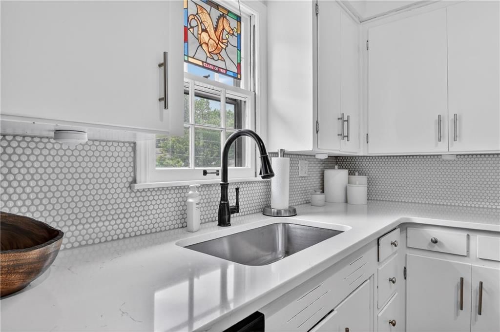 5015 N Kensington Avenue — photo 19