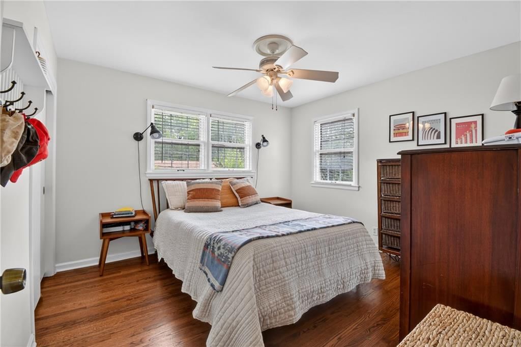 5015 N Kensington Avenue — photo 22