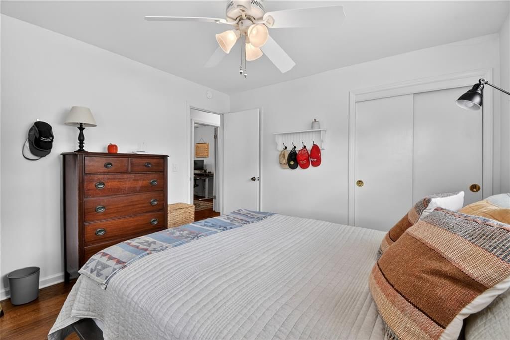 5015 N Kensington Avenue — photo 23
