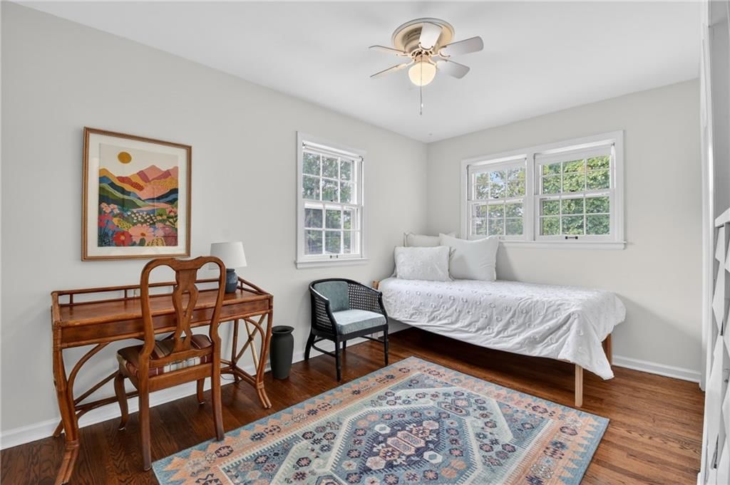 5015 N Kensington Avenue — photo 25