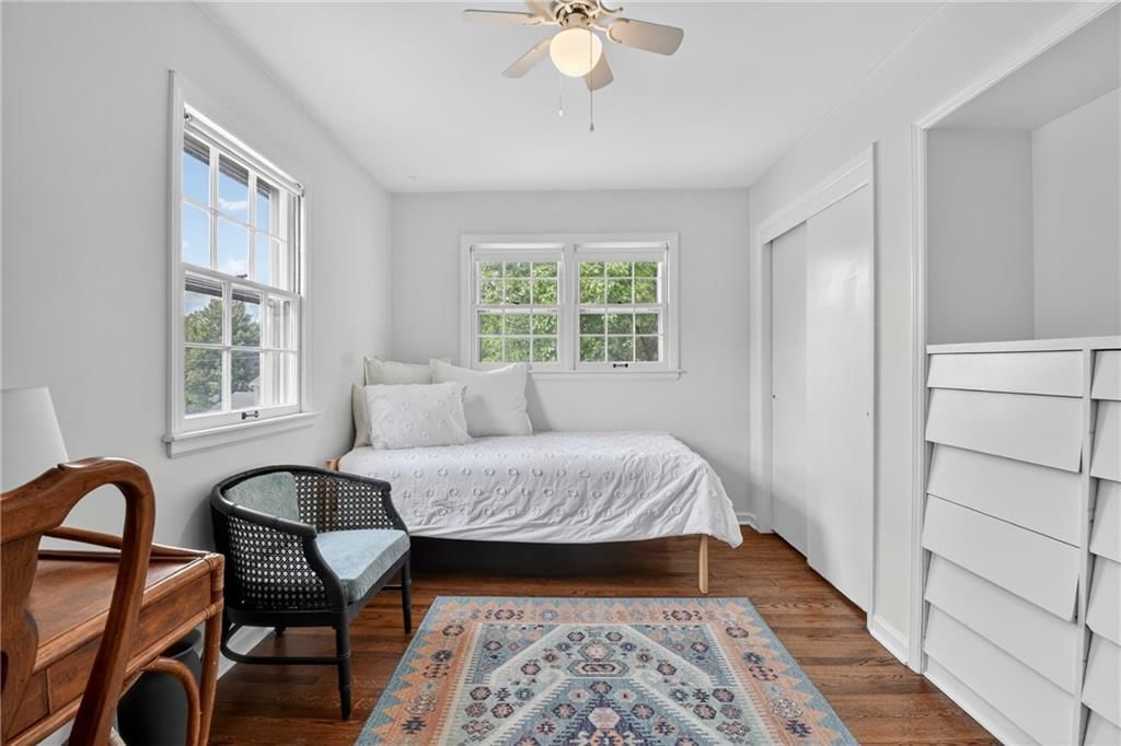 5015 N Kensington Avenue — photo 26