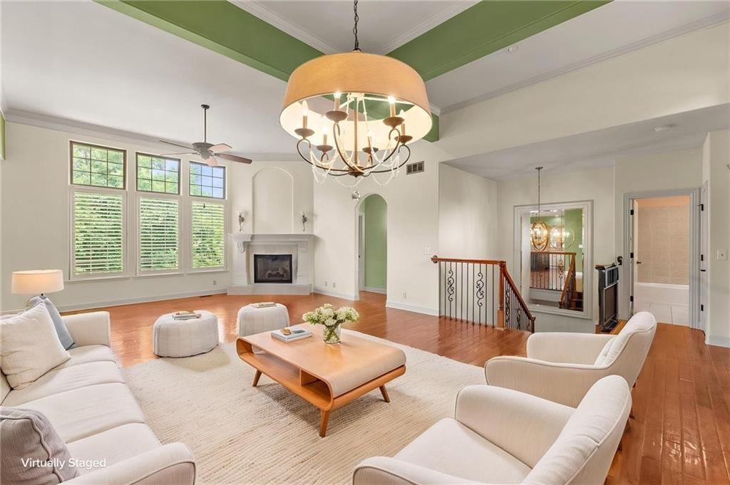 11708 DELAVAN Avenue — photo 13