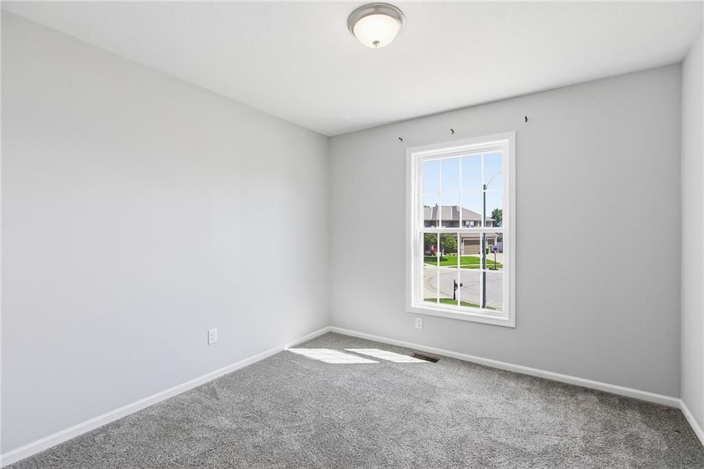 12301 S Burr Oak Circle — photo 22