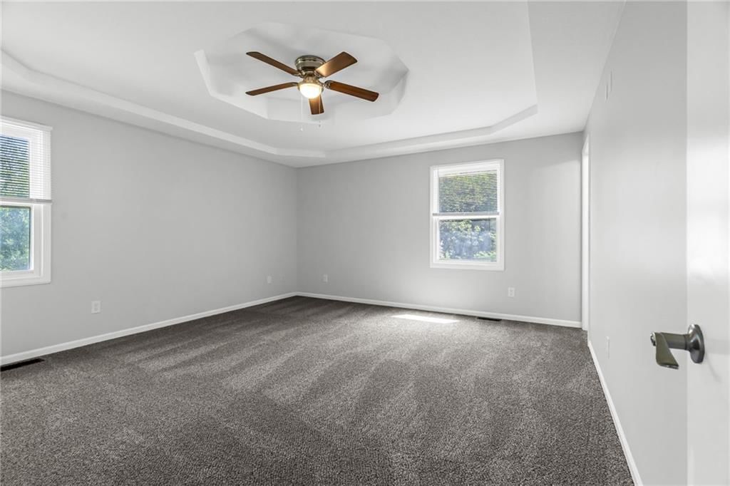 15901 Oakland Avenue — photo 12